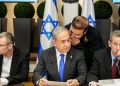 Media Kanada La Presse merilis kartun vampir dengan wajah Perdana Menteri Israel Benjamin Netanyahu pada pekan ini. (AFP/OHAD ZWIGENBERG)