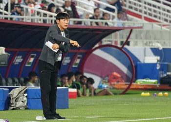 Shin Tae Yong, pelatih Timnas Indonesia U-23 yang sukses mengantar Timnas Indonesia lolos ke babak semi final Piala Asia U-23 2024 Qatar.