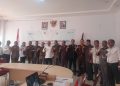 Manajer PLN UPP Nusra III Kasirun foto bersama Penjabat Bupati Lembata Paskalis Ola Tapobali, Pimpinan dan anggota DPRD, pimpinan OPD, pimpinan organisasi vertikal, Forkopimda saat ekspose rencana pembangunan PLTP Atadei di ruang rapat Bupati Lembata, Rabu (12/6/2024).