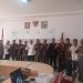 Manajer PLN UPP Nusra III Kasirun foto bersama Penjabat Bupati Lembata Paskalis Ola Tapobali, Pimpinan dan anggota DPRD, pimpinan OPD, pimpinan organisasi vertikal, Forkopimda saat ekspose rencana pembangunan PLTP Atadei di ruang rapat Bupati Lembata, Rabu (12/6/2024).