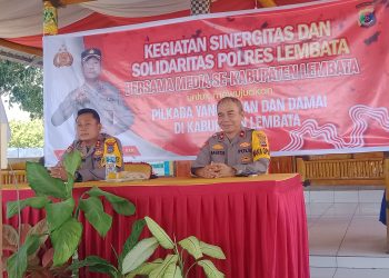 Kapolres Lembata AKBP I Gede Eka Putra Astawa didampingi Wakapolres Kompol Basith Algadri saat temu media di Polres Lembata, Kamis, 8 Agustus 2024.