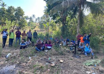 Proses identifikasi lahan dan tegakan di lokasi pembangunan PLTP Atadei