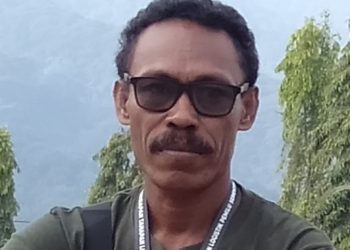 Elias Kaluli Making, Sekretaris LBH Aldiras.