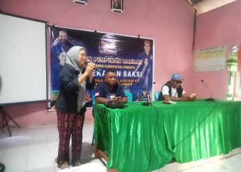 Ketua DPD Partai NasDem Kabupaten Lembata Yuni Damayanti minta struktur pengurus Partai NasDem memenangkan Paket Siaga dan Paket Tunas dalam Pilkada Lembata, 27 November 2024.