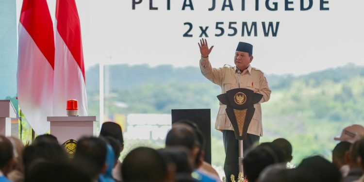 Dalam sambutannya, Presiden Prabowo menyatakan kebanggaannya atas diresmikannya 37 proyek ketenagalistrikan. Prabowo juga mengapresiasi kerja keras dan kerja sama seluruh pihak yang telah mewujudkan proyek ini.