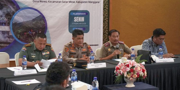 Badan Pertanahan Nasional (BPN) Manggarai dan PT PLN IIP Nusra menggelar rapat persiapan pengadaan tanah untuk PLTP Ulumbu, Rabu, 19 Februari 2025.