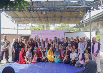 Para peserta Sosialisasi pencegahan dan deteksi dini kanker payudara yang diampu langsung oleh dr Asri Buana Citra Dewi dari Rumah Sakit Siloam Mataram dipilih oleh Srikandi PLN mengingat tingginya angka kematian yang disebabkan kanker payudara.