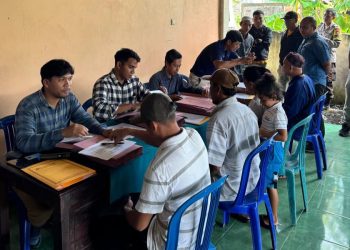 Tim PT PLN (Persero) Unit Induk Pembangunan Nusa Tenggara (UIP Nusra) melalui Unit Pelaksana Proyek (UPP) Nusra 1 tetap solid melanjutkan tahap pemberkasan pembayaran kompensasi ruang bebas atau Righ of Way (ROW) untuk pembangunan Saluran Udara Tegangan Tinggi (SUTT) 150 kV Jeranjang - Sekotong.