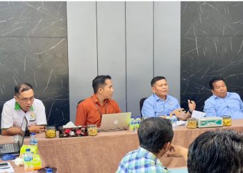 PT PLN UIP Nusra dan Kejati NTT menguatkan sinergi dan komitmen dalam penuntasan Proyek Strategis Nasional (PSN) ketenagalistrikan wilayah NTT melalui rapat monitoring dan evaluasi (monev) pendampingan hukum.