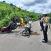 Kecelakaan lalulintas terjadi di ruas jalan Loang-Babokerong, Jumat, 5 Desember 2025. Tabrakan antara sepeda motor Yamaha Vixion itu menewaskan dua pengendara.