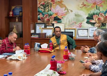 Vice President Panas Bumi PT PLN (Persero), Maternikus Tigor Marolop Situmorang berkunjung dan bertemu Bupati Manggarai Heribertus Nabit di kantor Bupati Manggarai pada Jumat, 5 Desember 2025 di Ruteng.