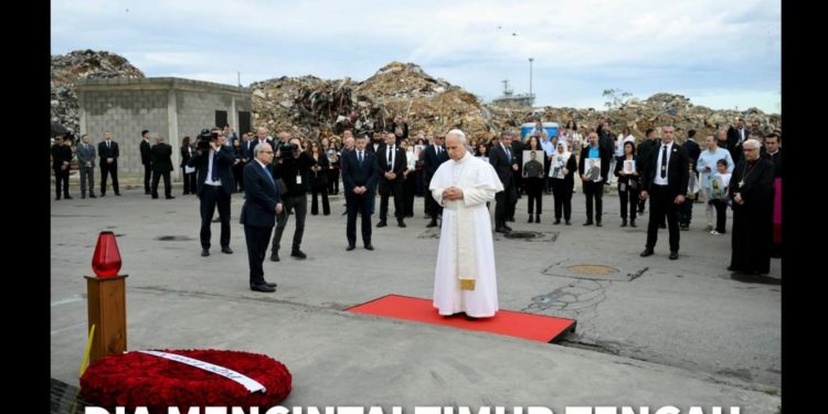 Paus Leo saat mengunjungi Libanon.