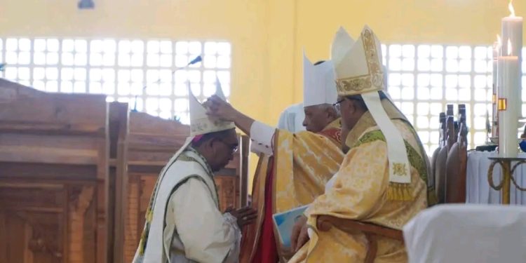 Hadiri Pentahbisan Uskup Larantuka, Ini Harapan Bupati Lembata