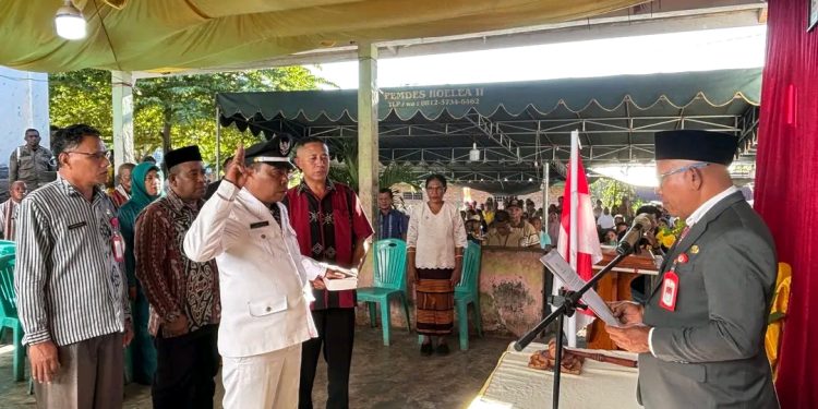 Bupati Lembata Lantik Penjabat Kepala Desa Antar Waktu Leuwayan, Tekankan Pelayanan dan Percepatan Pembangunan