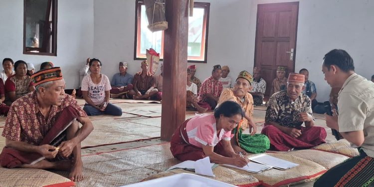 PLN UIP Nusra Gelar Pre-FPIC PLTP Ulumbu Unit 5 di Gendang Lale, Masyarakat Adat Sampaikan Aspirasi Pembangunan Jalan dan Tenaga Kerja Lokal