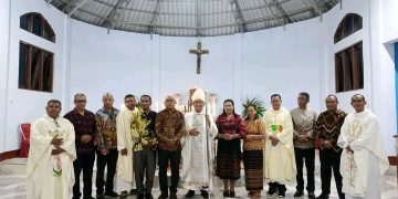 Dari Altar ke Ladang: Bupati Lembata Ajak Umat Kolilerek Perkuat Iman dan Tingkatkan Produksi