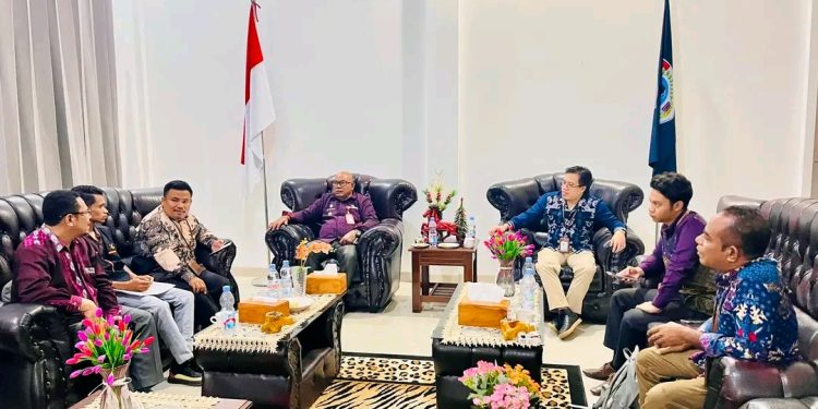 BPS Data Langsung Bupati Lembata Dalam Pendataan Sensus Ekonomi 2026