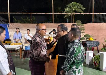 Di Tengah Tantangan Lembata, Bupati Kanisius Tuaq: Jangan Sampai Kita Mengalami Krisis Iman