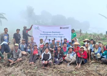 PLN Wujudkan Aspirasi Masyarakat Adat Melalui Program Agroforestry Hetero di Desa Wewo