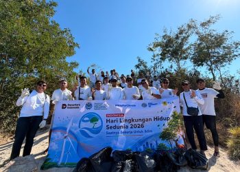 Jaga Kelestarian Pulau Kelor, PLN UIP Nusra Gelar Aksi Bersih Pantai Peringati Hari Lingkungan Hidup