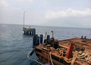 Enam Tiang Dolphin Pelabuhan Waijarang Telah Terpancang, Kontraktor Klaim Progres Tetap Sesuai Target