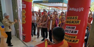 GRAND OPENING ALFAMART: Bermitra Pasarkan Produk UMKM Lembata