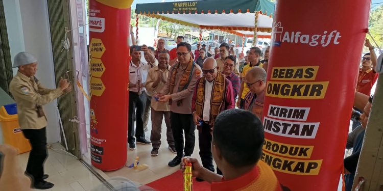 GRAND OPENING ALFAMART: Bermitra Pasarkan Produk UMKM Lembata