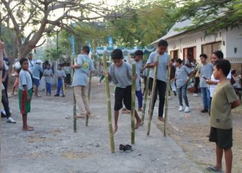 Trauma Healing Pascagempa: Sinergisitas Kemenbud RI, KPOTI, dan Pemkab Sikka Dukung Pemulihan Anak Lewat Permainan Rakyat dan Olahraga Tradisional